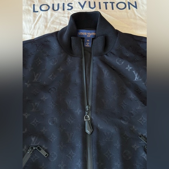 Louis Vuitton Zip-Up Jogging Jacket – Monogram Black - Picture 5 of 8